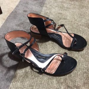 Anthropologie Pied Juste black Cusco sandals